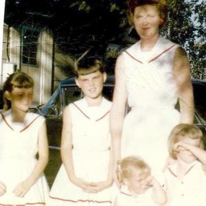 Meet your Posher, Carolyn